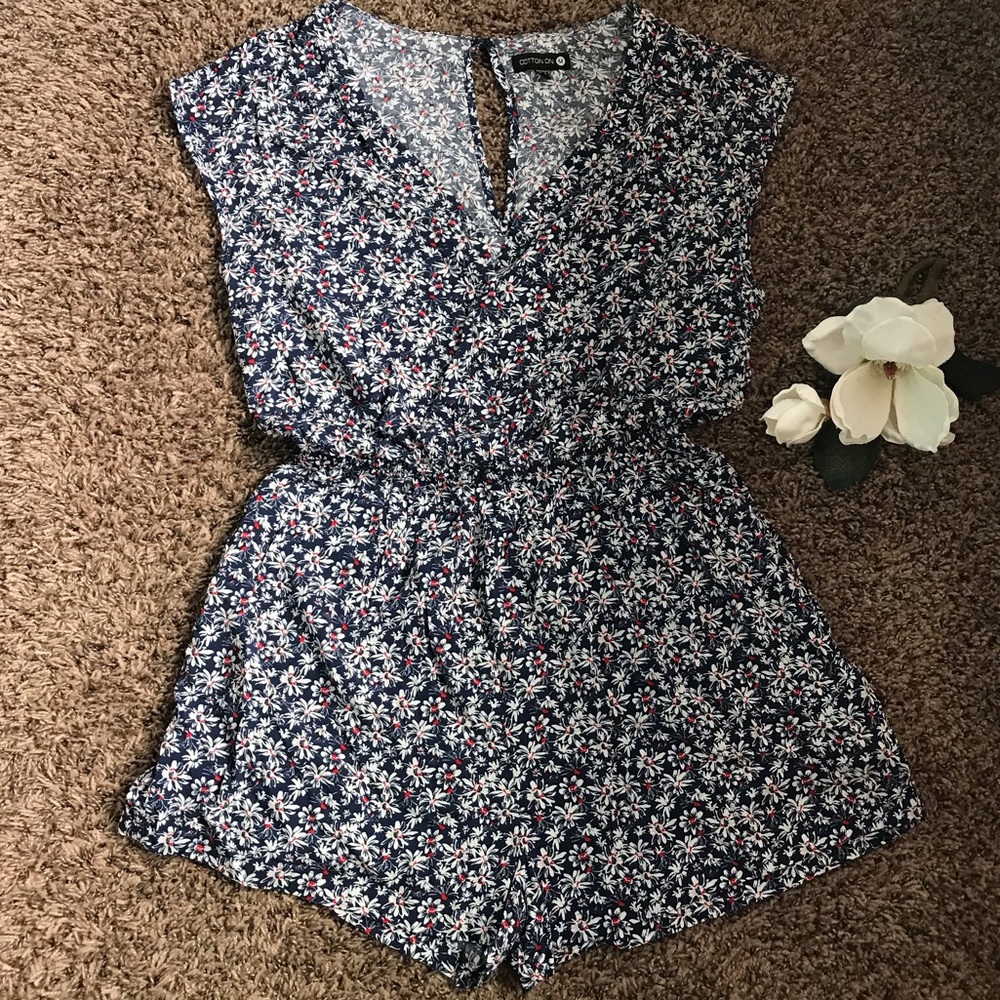 NWOT Cotton On Romper